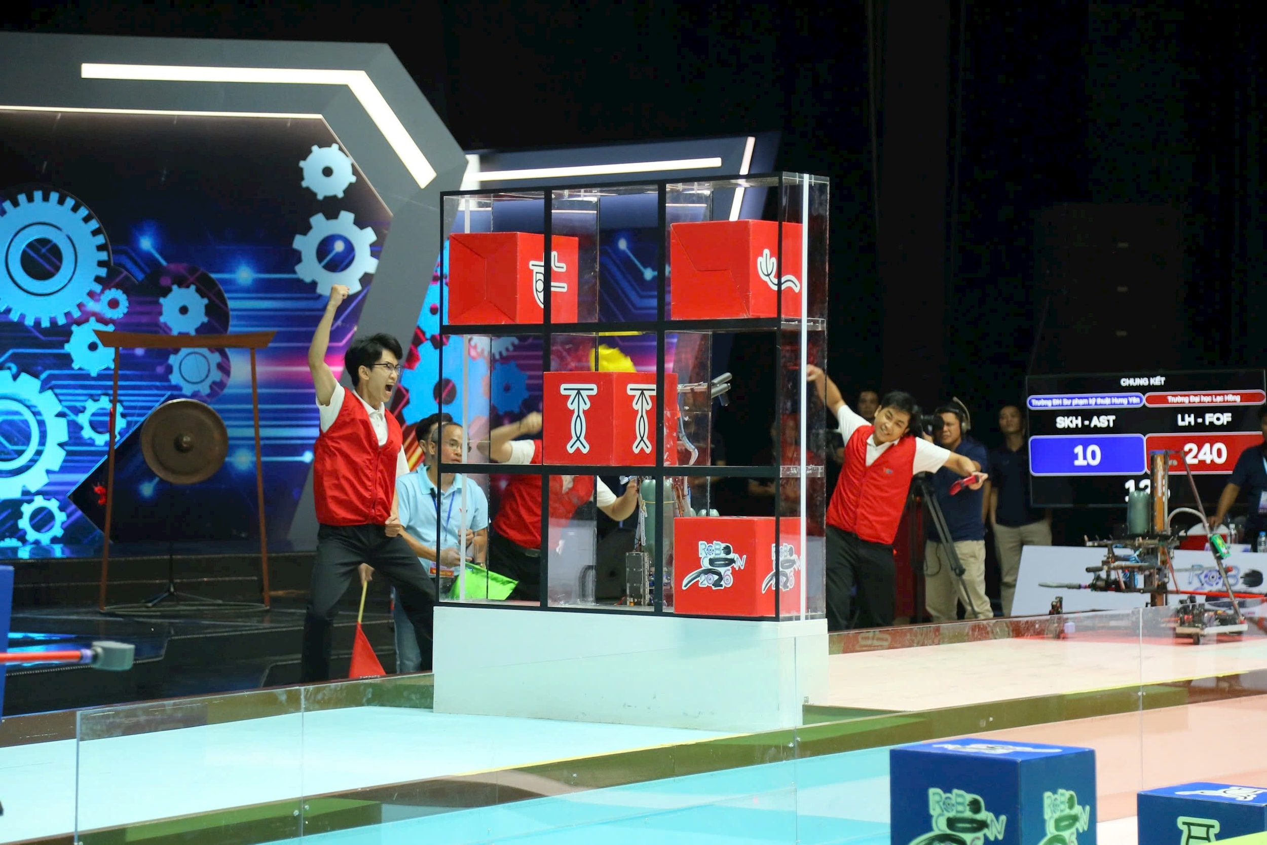 Đội LH-FOF – Trường Đại học Lạc Hồng vô địch Robocon Việt Nam 2026